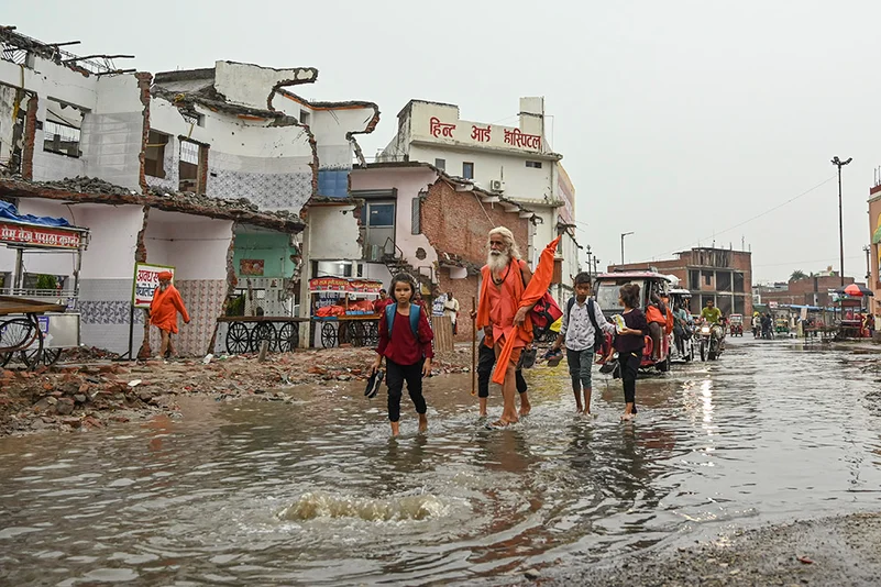 Waterlogged street leading to the Ram temple